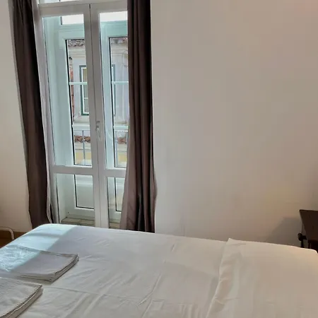 3 Bedroom, 2,5 Bathroom - Bairro Alto 아파트 *