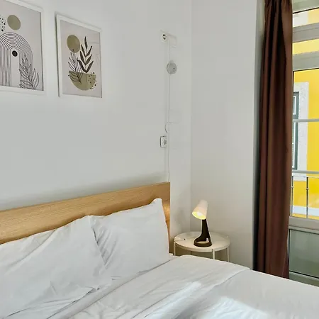 3 Bedroom, 2,5 Bathroom - Bairro Alto * 리스본